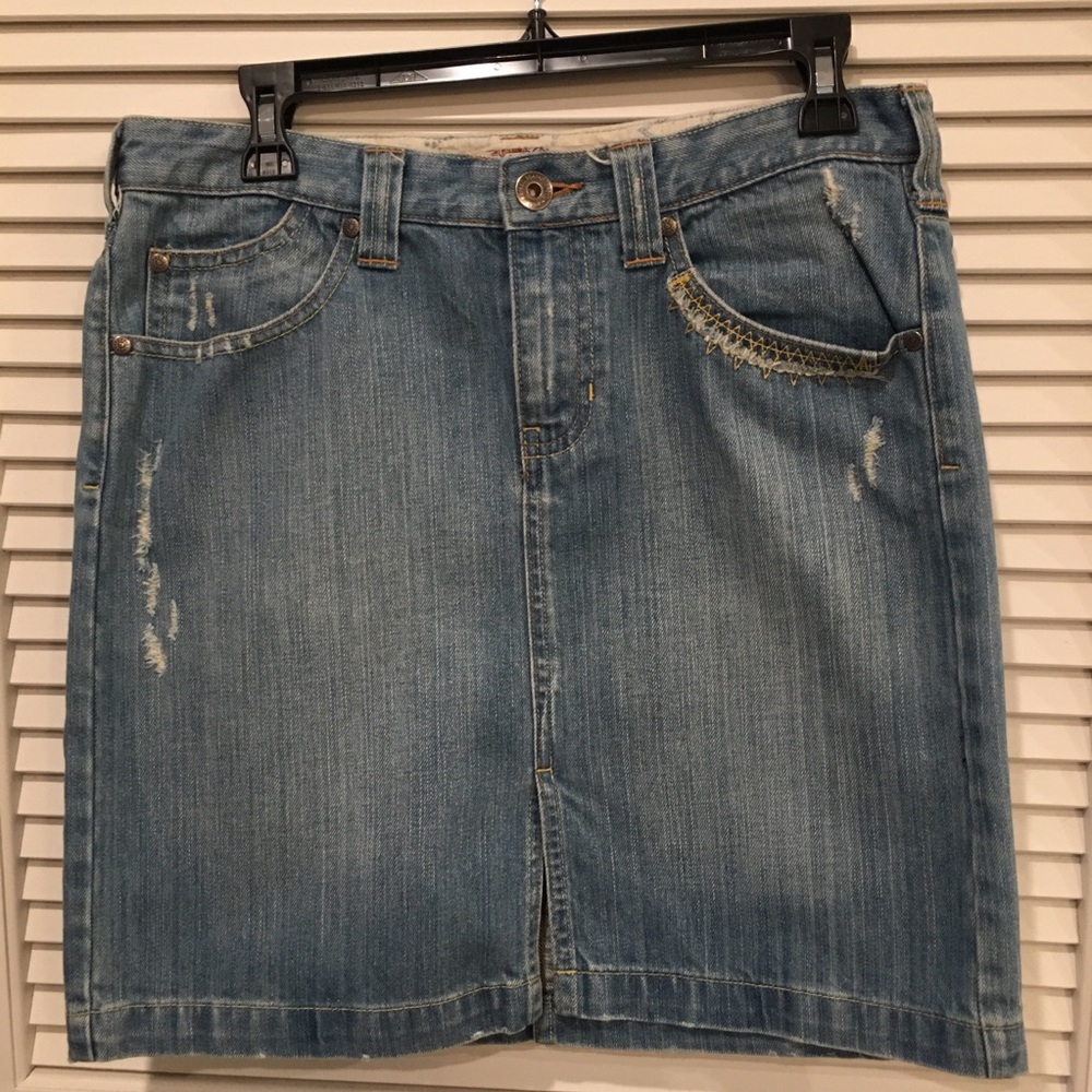 Fossil Vintage Distress Jean Skirt